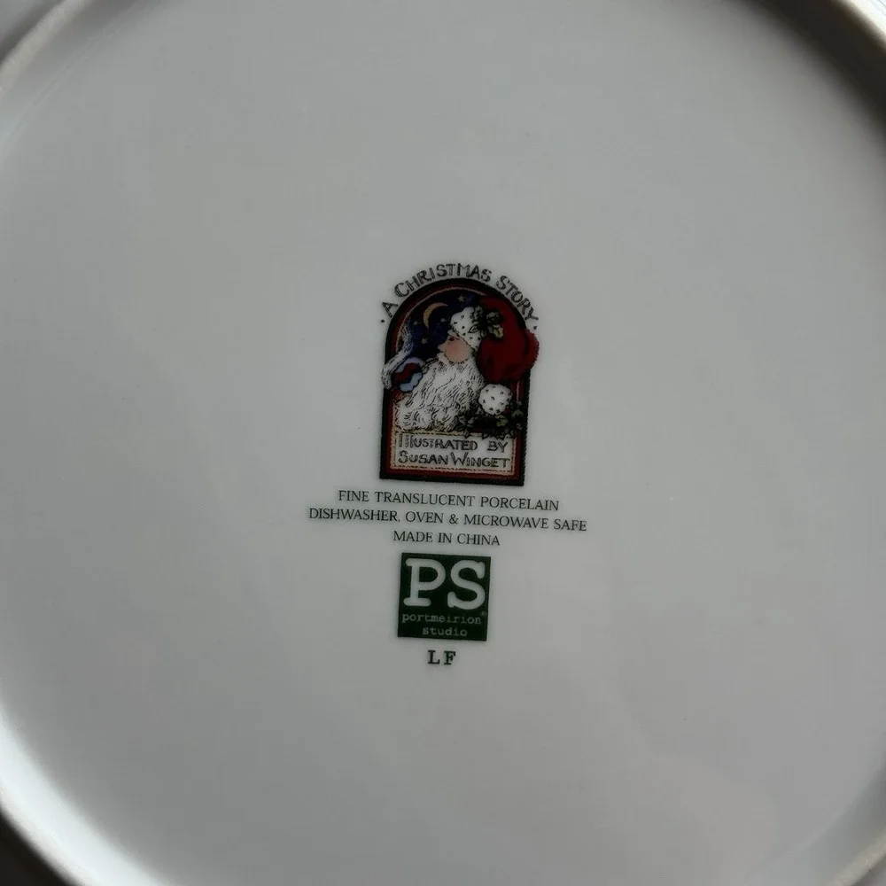 PORTMEIRION STUDIO 4-PC Susan Winget A CHRISTMAS STORY Dinner Plates Santa Claus